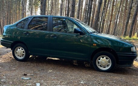 Volkswagen Polo III рестайлинг, 1996 год, 130 000 рублей, 4 фотография