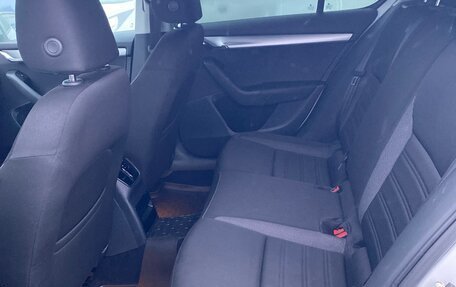 Skoda Octavia, 2017 год, 1 570 000 рублей, 7 фотография