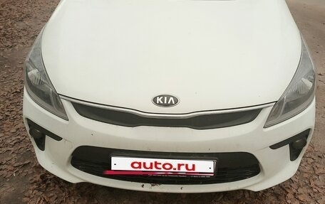 KIA Rio IV, 2018 год, 1 400 000 рублей, 4 фотография