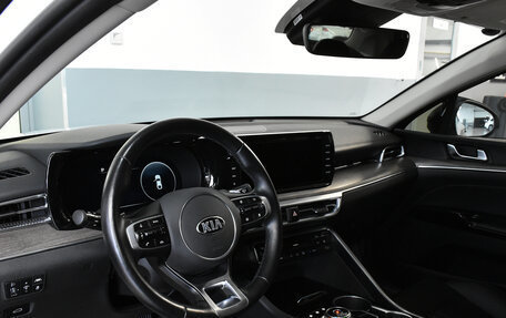 KIA K5, 2020 год, 2 399 000 рублей, 13 фотография