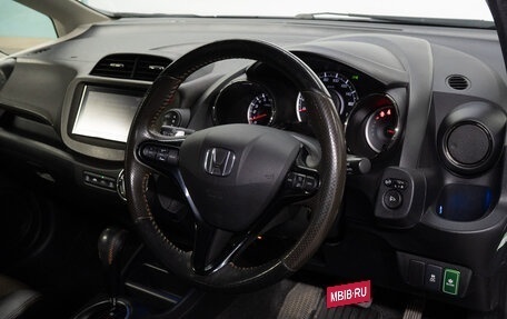 Honda Fit Shuttle I рестайлинг, 2014 год, 1 099 000 рублей, 10 фотография