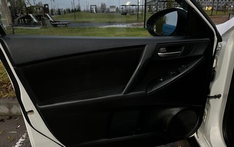 Mazda 3, 2012 год, 650 000 рублей, 13 фотография