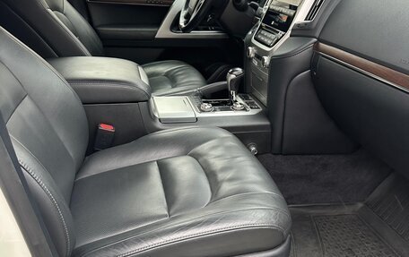 Toyota Land Cruiser 200, 2016 год, 6 500 000 рублей, 15 фотография