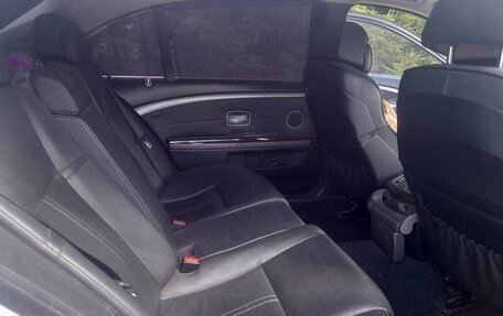 BMW 7 серия, 2004 год, 580 000 рублей, 3 фотография