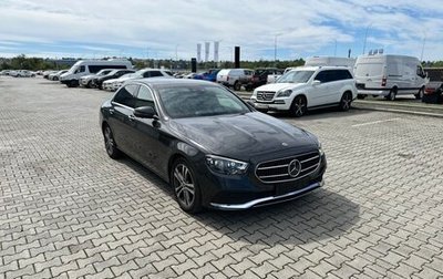 Mercedes-Benz E-Класс, 2020 год, 4 500 000 рублей, 1 фотография