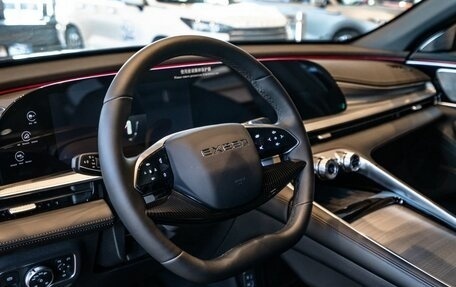 CheryExeed TXL, 2024 год, 3 800 000 рублей, 3 фотография