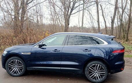 Jaguar F-Pace, 2018 год, 2 650 000 рублей, 1 фотография