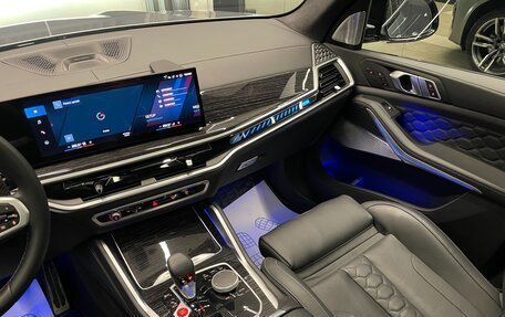 BMW X5 M, 2024 год, 16 000 000 рублей, 33 фотография