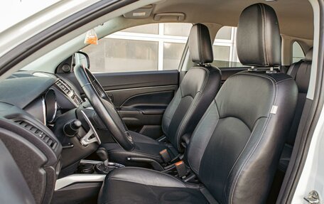 Mitsubishi ASX I рестайлинг, 2015 год, 1 075 000 рублей, 11 фотография