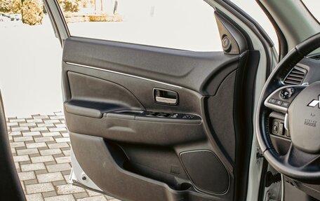 Mitsubishi ASX I рестайлинг, 2015 год, 1 075 000 рублей, 12 фотография