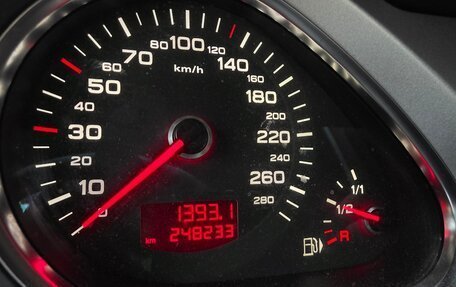 Audi A6, 2010 год, 1 075 000 рублей, 14 фотография