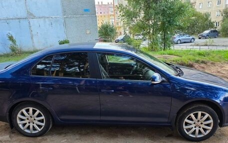 Volkswagen Jetta VI, 2008 год, 550 000 рублей, 3 фотография