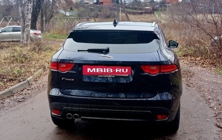 Jaguar F-Pace, 2018 год, 2 650 000 рублей, 6 фотография