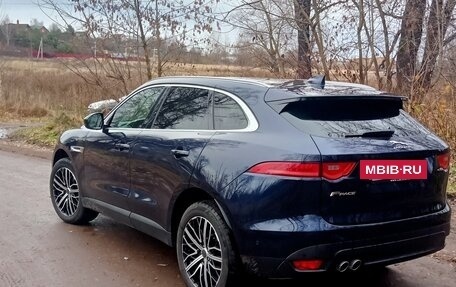 Jaguar F-Pace, 2018 год, 2 650 000 рублей, 7 фотография