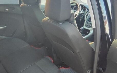 Opel Astra J, 2010 год, 700 000 рублей, 17 фотография