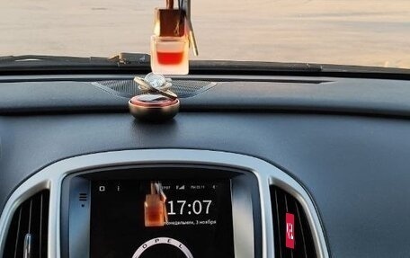 Opel Astra J, 2010 год, 700 000 рублей, 8 фотография