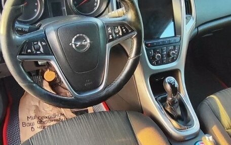 Opel Astra J, 2010 год, 700 000 рублей, 22 фотография