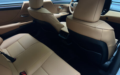 Lexus ES VII, 2025 год, 6 000 000 рублей, 20 фотография