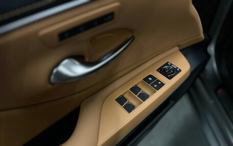 Lexus ES VII, 2025 год, 6 100 000 рублей, 16 фотография