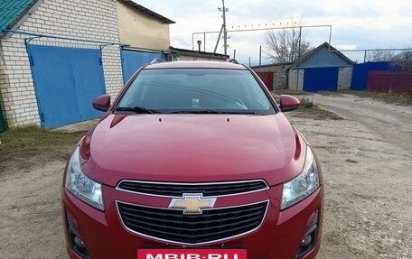 Chevrolet Cruze II, 2013 год, 855 000 рублей, 2 фотография