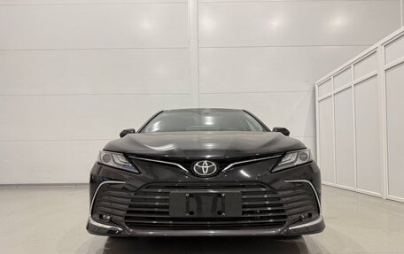 Toyota Camry, 2023 год, 5 700 000 рублей, 2 фотография