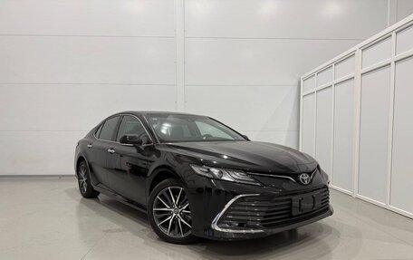 Toyota Camry, 2023 год, 5 700 000 рублей, 3 фотография