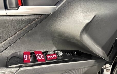 Toyota Camry, 2023 год, 5 700 000 рублей, 12 фотография