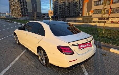 Mercedes-Benz E-Класс, 2017 год, 3 199 000 рублей, 14 фотография