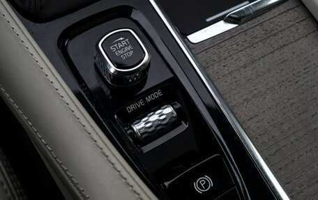 Volvo XC90 II рестайлинг, 2020 год, 5 550 000 рублей, 19 фотография