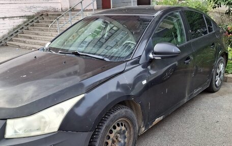 Chevrolet Cruze II, 2013 год, 600 000 рублей, 3 фотография