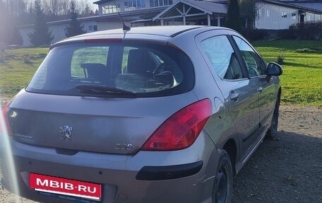 Peugeot 308 II, 2011 год, 295 000 рублей, 3 фотография