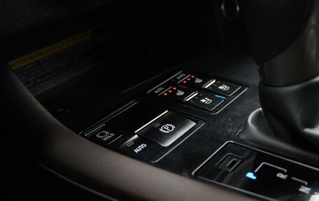 Lexus RX IV рестайлинг, 2019 год, 2 999 000 рублей, 29 фотография