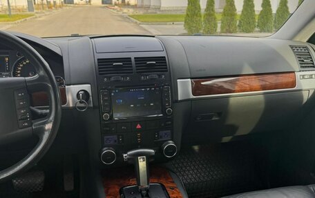 Volkswagen Touareg III, 2006 год, 1 340 000 рублей, 9 фотография