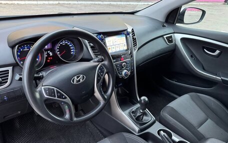 Hyundai i30 II рестайлинг, 2013 год, 980 000 рублей, 10 фотография