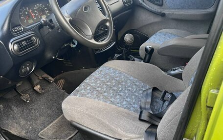 Chevrolet Niva I рестайлинг, 2005 год, 300 000 рублей, 30 фотография