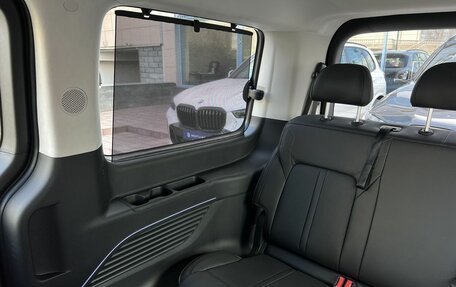 Hyundai Staria, 2024 год, 8 990 000 рублей, 12 фотография