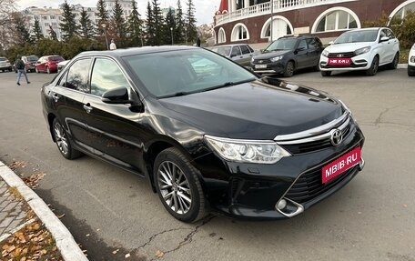 Toyota Camry, 2016 год, 1 900 000 рублей, 1 фотография