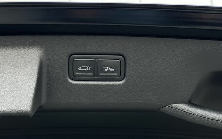 Hyundai Staria, 2024 год, 8 990 000 рублей, 34 фотография