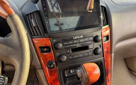 Lexus RX IV рестайлинг, 2002 год, 1 000 000 рублей, 8 фотография