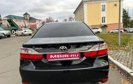 Toyota Camry, 2016 год, 1 900 000 рублей, 7 фотография