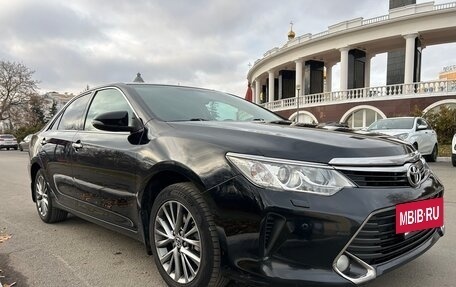 Toyota Camry, 2016 год, 1 900 000 рублей, 5 фотография