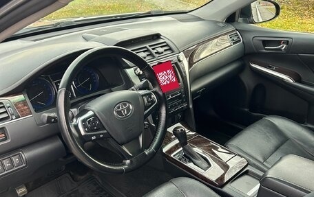Toyota Camry, 2016 год, 1 900 000 рублей, 14 фотография
