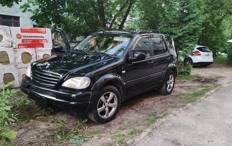 Mercedes-Benz M-Класс, 1999 год, 550 000 рублей, 3 фотография
