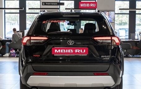 Toyota RAV4, 2025 год, 4 490 000 рублей, 8 фотография