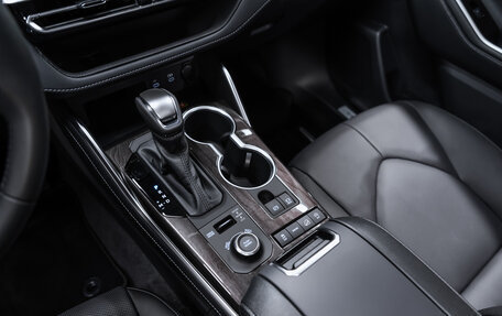 Toyota Highlander, 2025 год, 5 900 000 рублей, 15 фотография