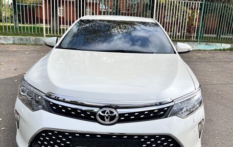 Toyota Camry, 2017 год, 2 200 000 рублей, 1 фотография