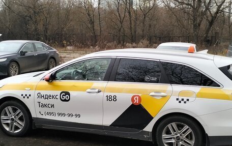 KIA cee'd III, 2020 год, 1 200 000 рублей, 4 фотография