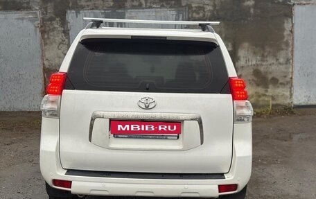 Toyota Land Cruiser Prado 150 рестайлинг 2, 2010 год, 3 000 000 рублей, 7 фотография