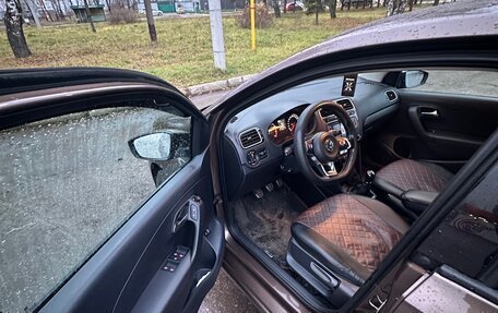 Volkswagen Polo VI (EU Market), 2018 год, 1 200 000 рублей, 14 фотография