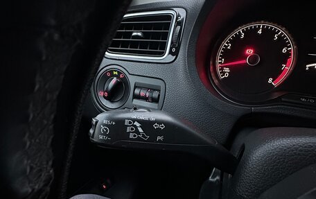 Volkswagen Polo VI (EU Market), 2018 год, 1 200 000 рублей, 19 фотография